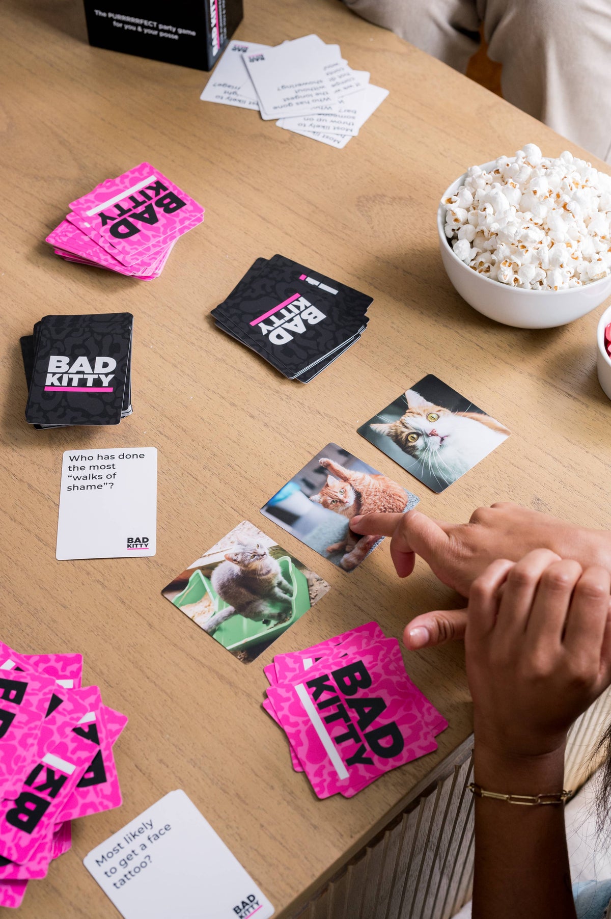 BAD KITTY: The PURRRRRFECT Party Game + After Dark Expansion